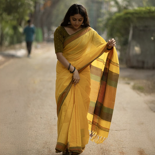 Aarathi Saree