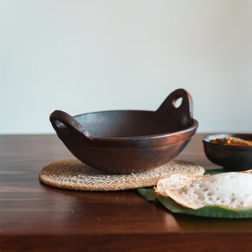 Cheenachatti (Black) - 1.2 L Capacity, Terracotta Cook and Serveware