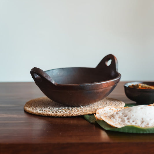 Cheenachatti (Black) - 1.2 L Capacity, Terracotta Cook and Serveware